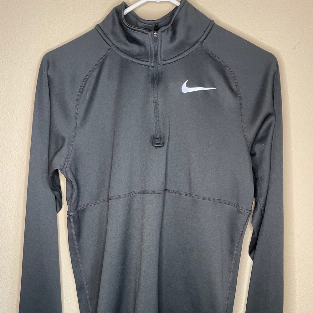 Women’s Nike Dri-FIT Quarter Zip
